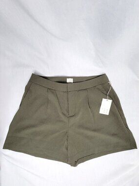 A New Day Pleated  High Rise Khaki Olive Shorts Size 10